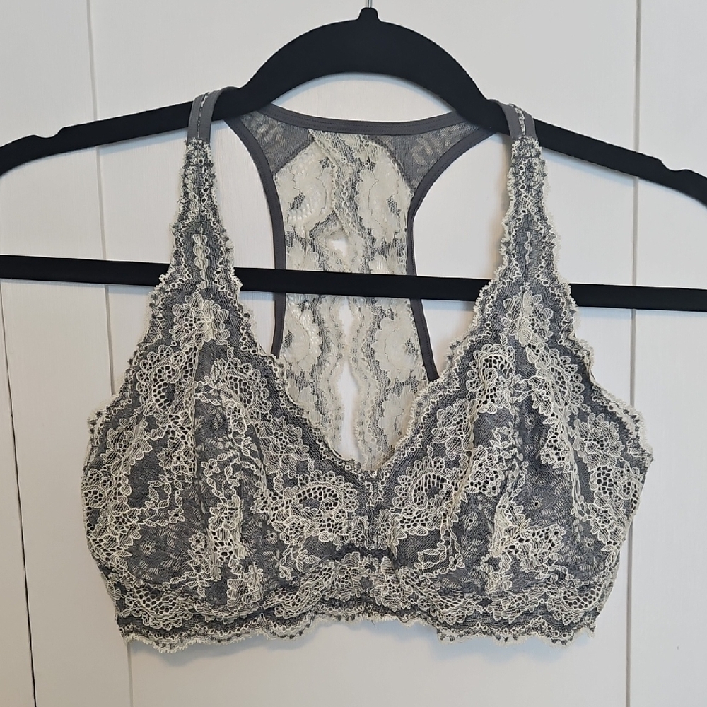 Felina Lace Bralette in Gray and Cream size l/g